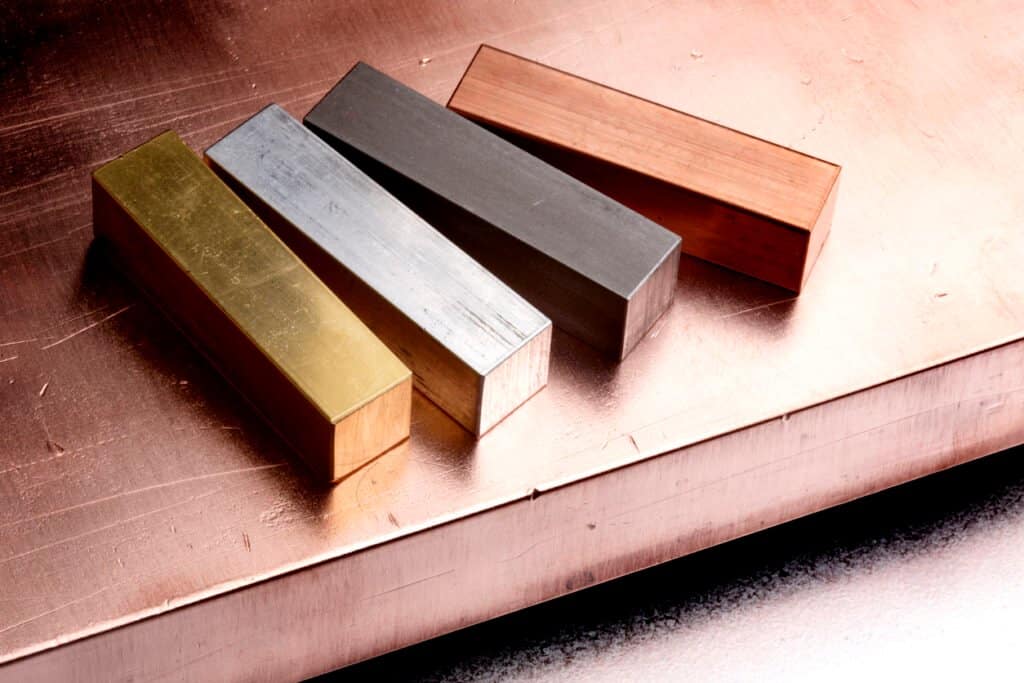 Solid metal billets in brass, copper, aluminium and steel